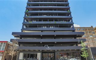 1 Bedroom Apartment in City & Suburban (Maboneng)