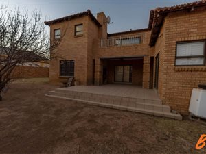 4 Bed House in Helderwyk Estate