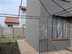 2 Bed Duplex in Vanderbijlpark CE3