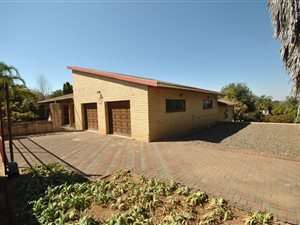 4 Bed House in Aviary Hill