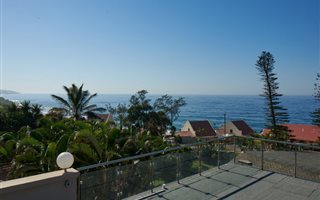 5 Bedroom House in Shakas Rock
