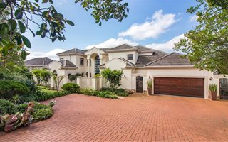 4 Bedroom Townhouse in Hillcrest Central