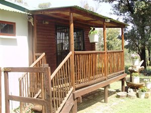 Bachelor apartment in Ruimsig