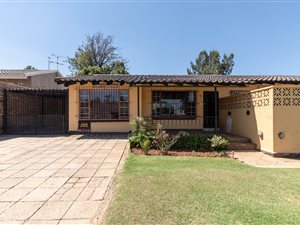 3 Bed House in Glenanda