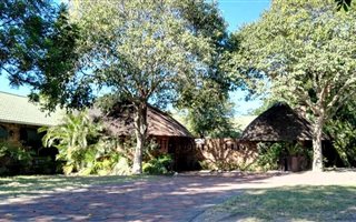 750 m² Commercial space in Arboretum