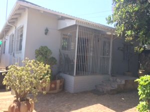 3 Bed House in Fishers Hill