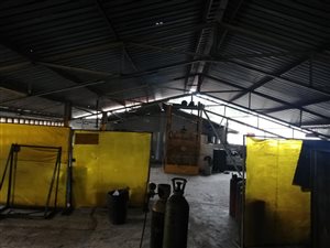 1480 m² Commercial space in Briardene