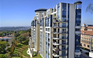 2 Bedroom Apartment in Sandton CBD