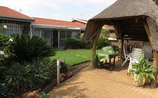 2 Bedroom Apartment in Brackenhurst