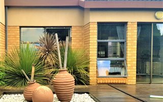 3 Bedroom House in Sunward Park