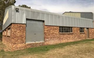 225 m² Commercial space in Benoni AH