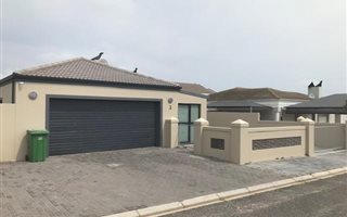3 Bedroom House in Country Club