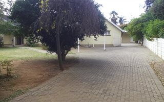 4 Bedroom Apartment in Bela-Bela (Warmbaths)