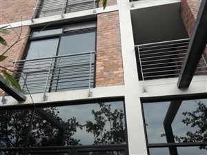 1 Bed Apartment in Onder Papegaaiberg