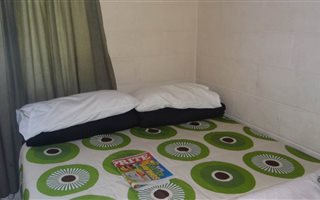 2 Bedroom Cluster in Adriaanse