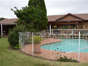 3 Bed House in Hayfields