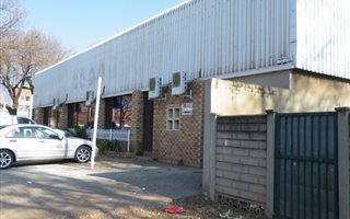 800 m² Commercial space in Vanderbijlpark CW3