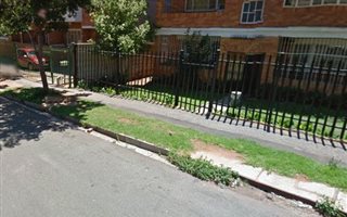 2 Bedroom Apartment in Rosettenville