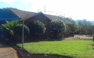 3 Bedroom House in Nylpark