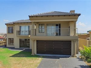 5 Bedroom House in Thatchfield