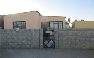 2 Bedroom House in Veeplaas