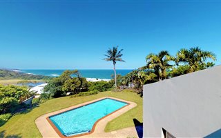 4 Bedroom House in Zinkwazi Beach