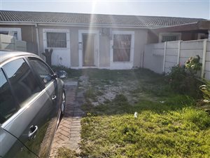 2 Bed House in Summer Greens