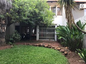 3 Bedroom Townhouse in Waterkloof