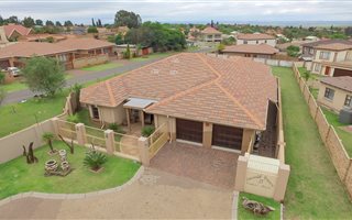3 Bedroom House in Reyno Ridge