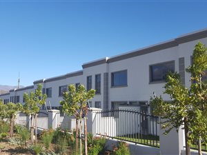 2 Bed Apartment in Franschhoek
