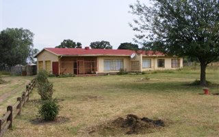 4 Bedroom House in Vanderbijlpark Central