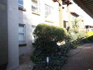 3 Bed Apartment in Vaalpark