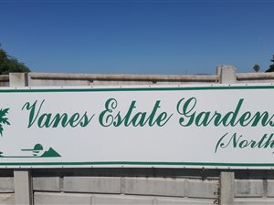 420 m² Land available in Vanes Estate