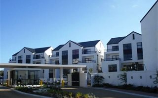 3 Bedroom Apartment in De Velde