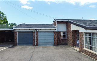 3 Bedroom House in Escombe