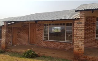 1 Bedroom Apartment in Lydenburg