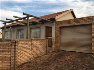 3 Bed House in Magaliesberg Country Estate