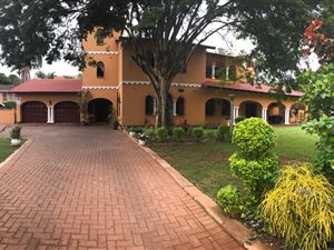 4 Bed House in Inyala Park