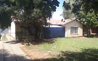3 Bedroom House in Oos-Einde