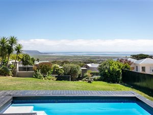 4 Bed House in Belvedere