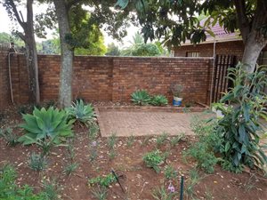 1 Bedroom Flat in Wierda Park