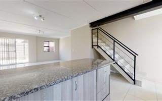 3 Bedroom Duplex in Oakdale
