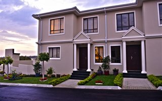 3 Bedroom House in Halfway House
