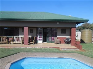 4 Bed House in Diamant Park