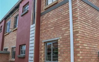 2 Bedroom Simplex in Andeon AH