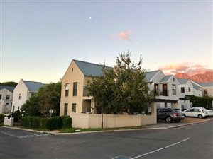 3 Bed House in Welgevonden Estate