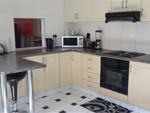 4 Bedroom House in Montford