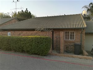 2 Bed Townhouse in Wapadrand