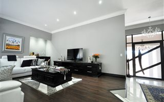 4 Bedroom Townhouse in Three Rivers