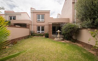 3 Bedroom Townhouse in Woodhill